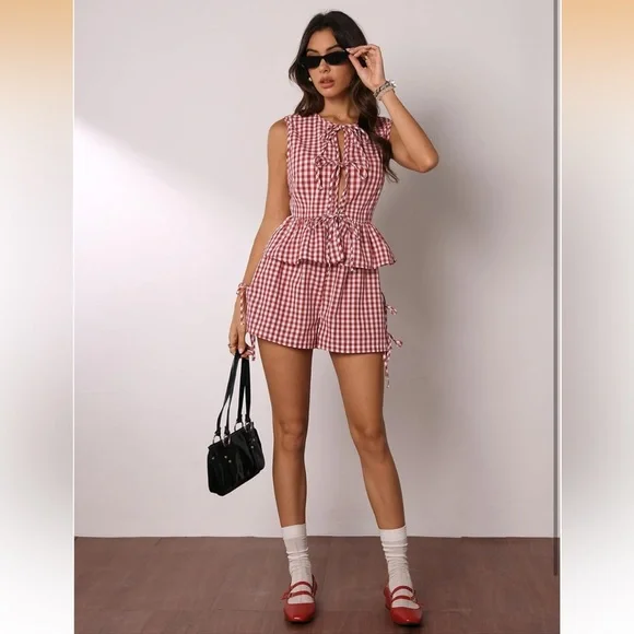 Gingham Picnic Peplum Ruffle Tie Side & Front Short Set M - Picture 4 of 6